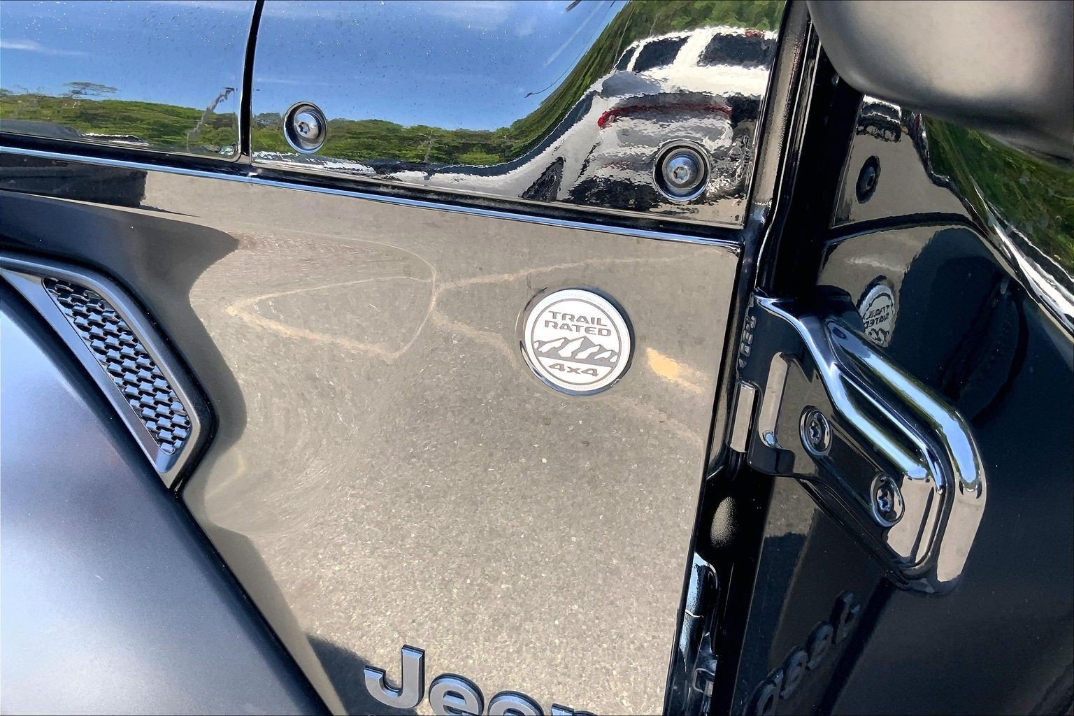 Used 2019 Jeep Wrangler Unlimited Sport AWD/4WD image 17