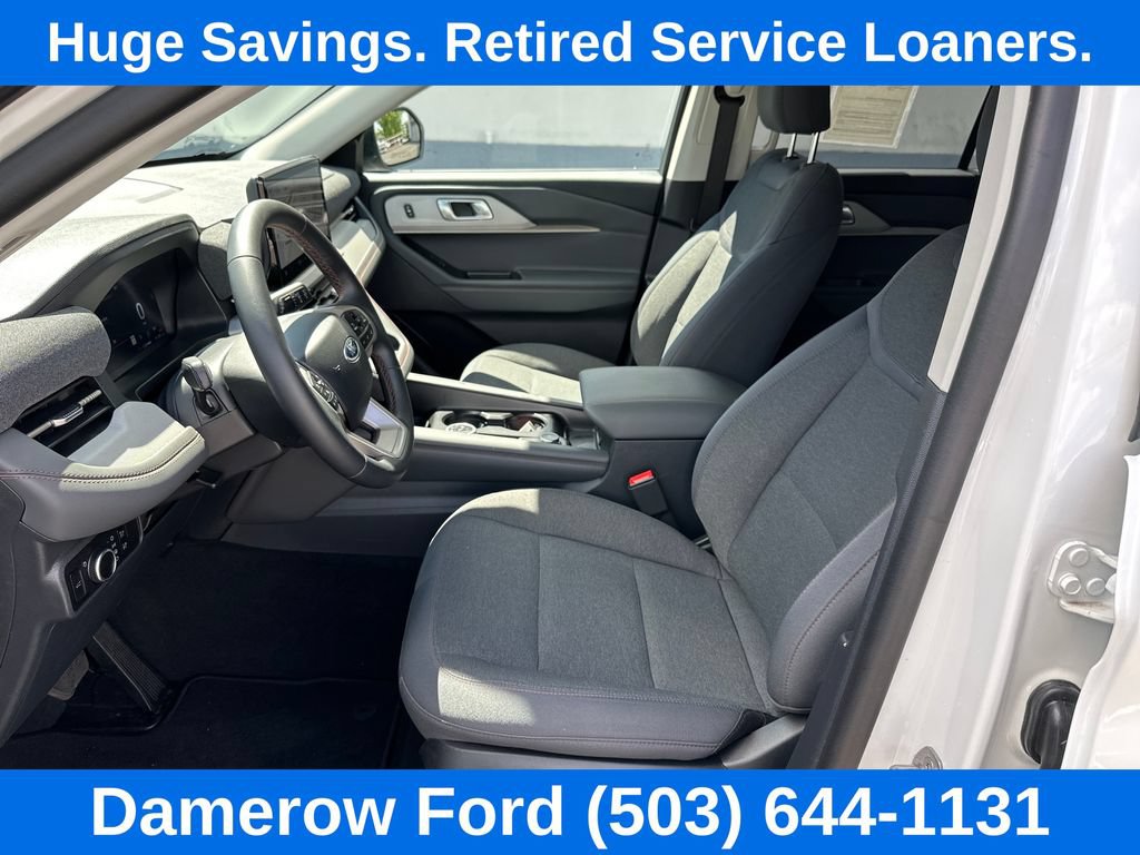 Used 2026 Ford Explorer Active AWD/4WD image 12