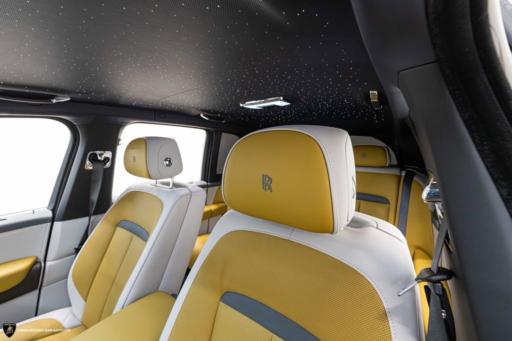 Used 2025 Rolls-Royce Cullinan w/ Dynamic Package image 26