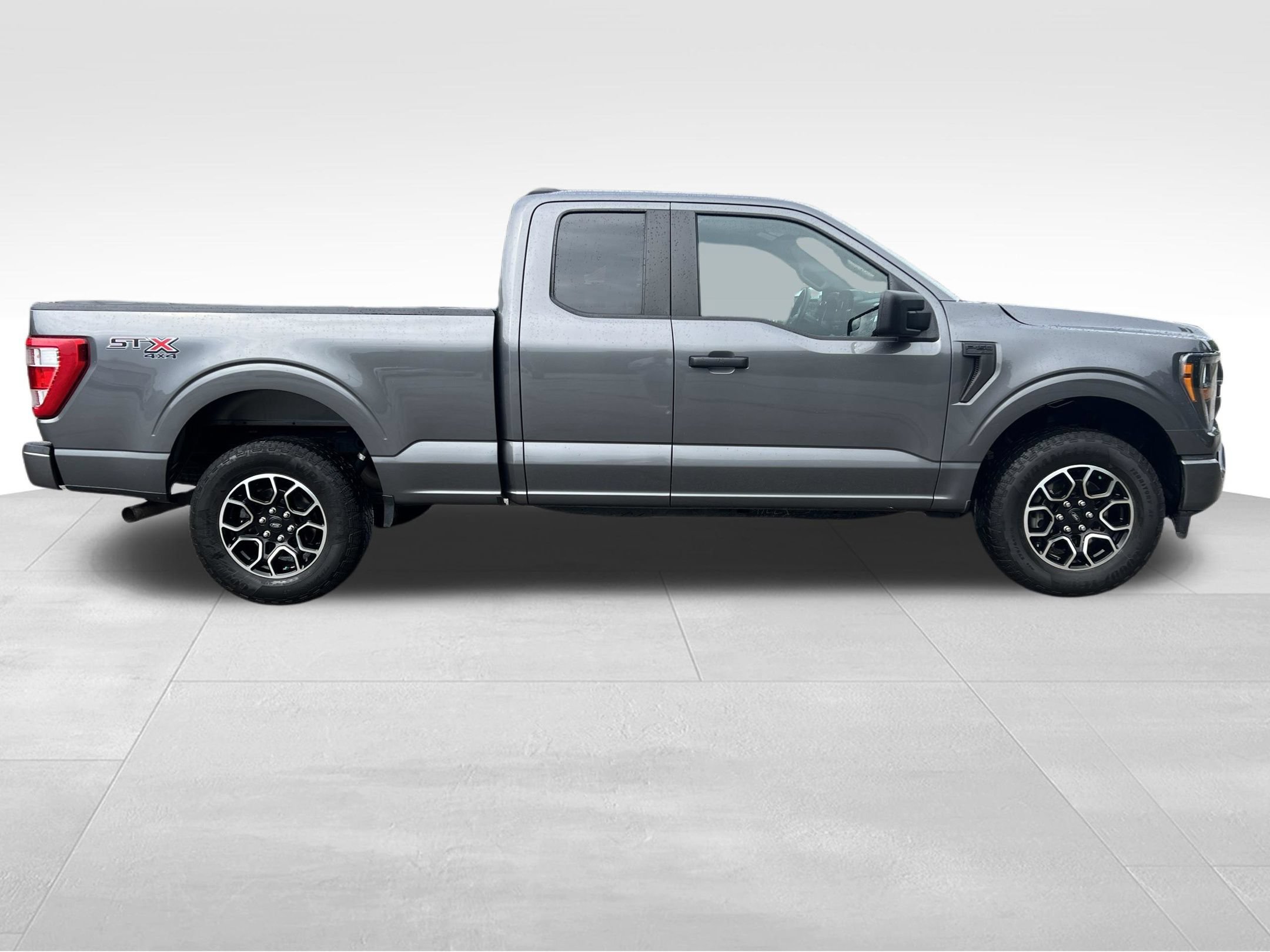 Used 2023 Ford F150 XL w/ STX Appearance Package AWD/4WD image 5