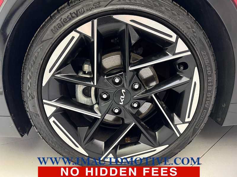 Used 2025 Kia K4 GT-Line w/ GT-Line Sunroof Package FWD image 9