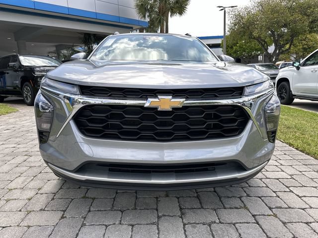 Used 2024 Chevrolet Trax LT FWD image 20