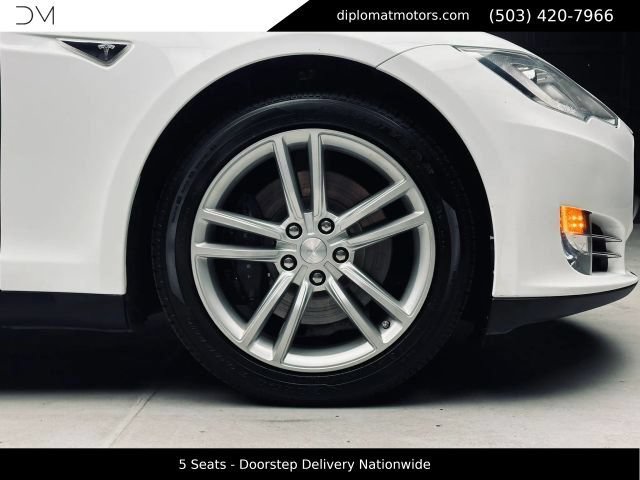 Used 2013 Tesla Model S RWD image 40