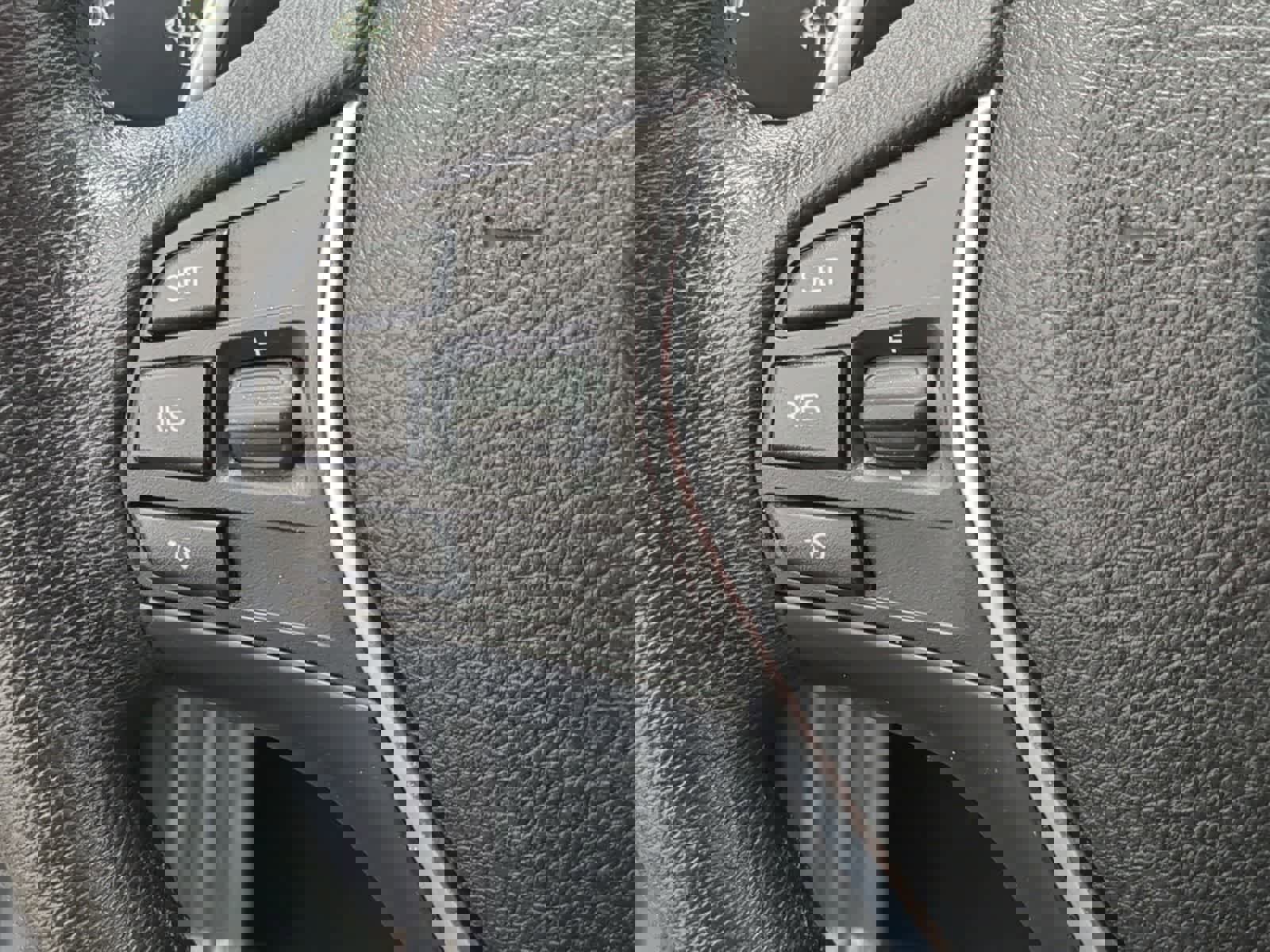 Used 2018 BMW 330i xDrive Sedan w/ Convenience Package AWD/4WD image 23