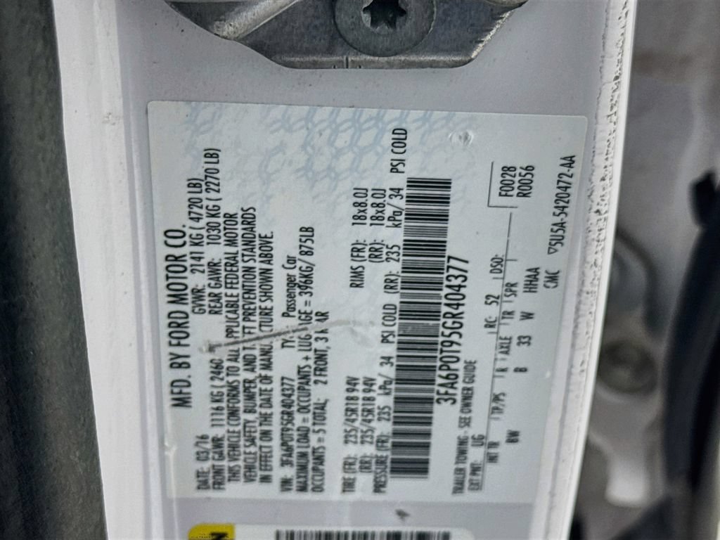 Used 2016 Ford Fusion SE w/ Equipment Group 202A AWD/4WD image 42