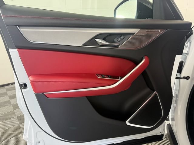 New 2026 Jaguar F-PACE R-Dynamic S AWD/4WD image 26