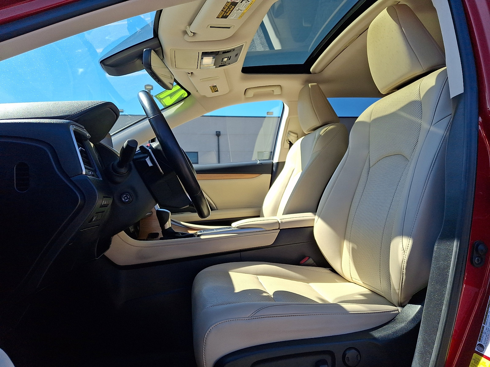 Certified 2021 Lexus RX 350L Premium w/ Premium Package image 14