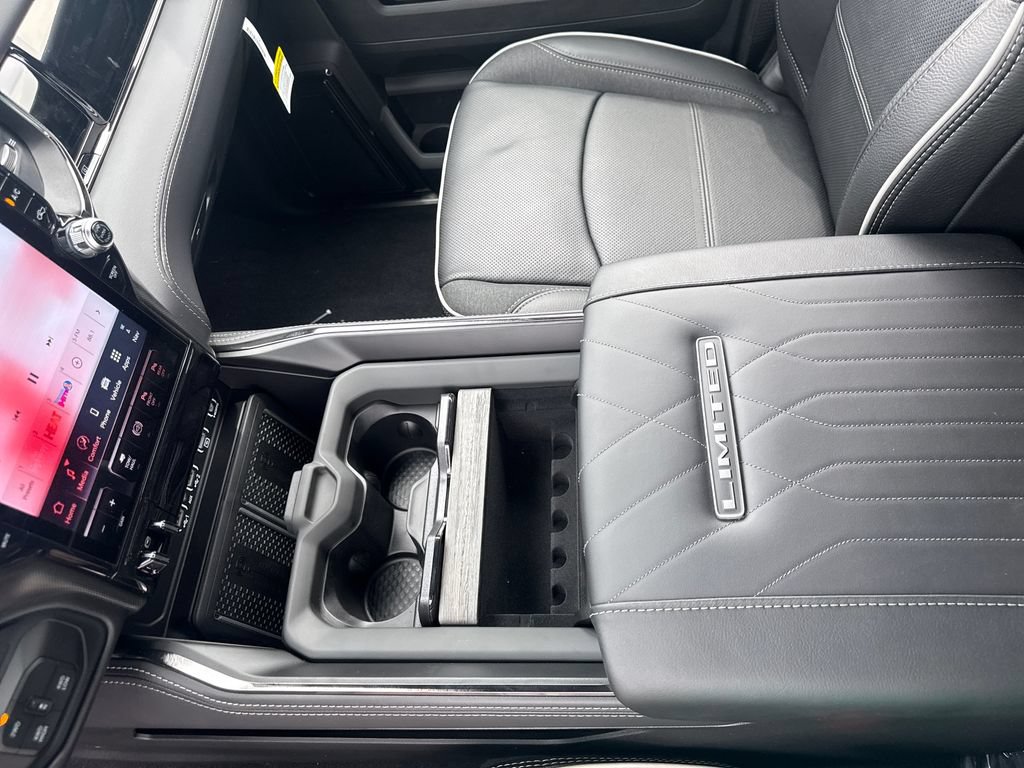 New 2026 RAM 3500 Limited AWD/4WD image 31