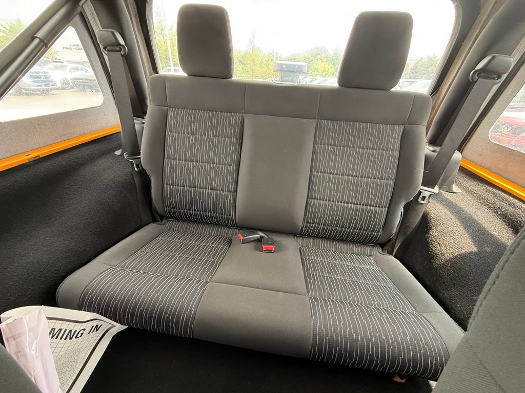 Used 2012 Jeep Wrangler Rubicon w/ PWR Convenience Group AWD/4WD image 19