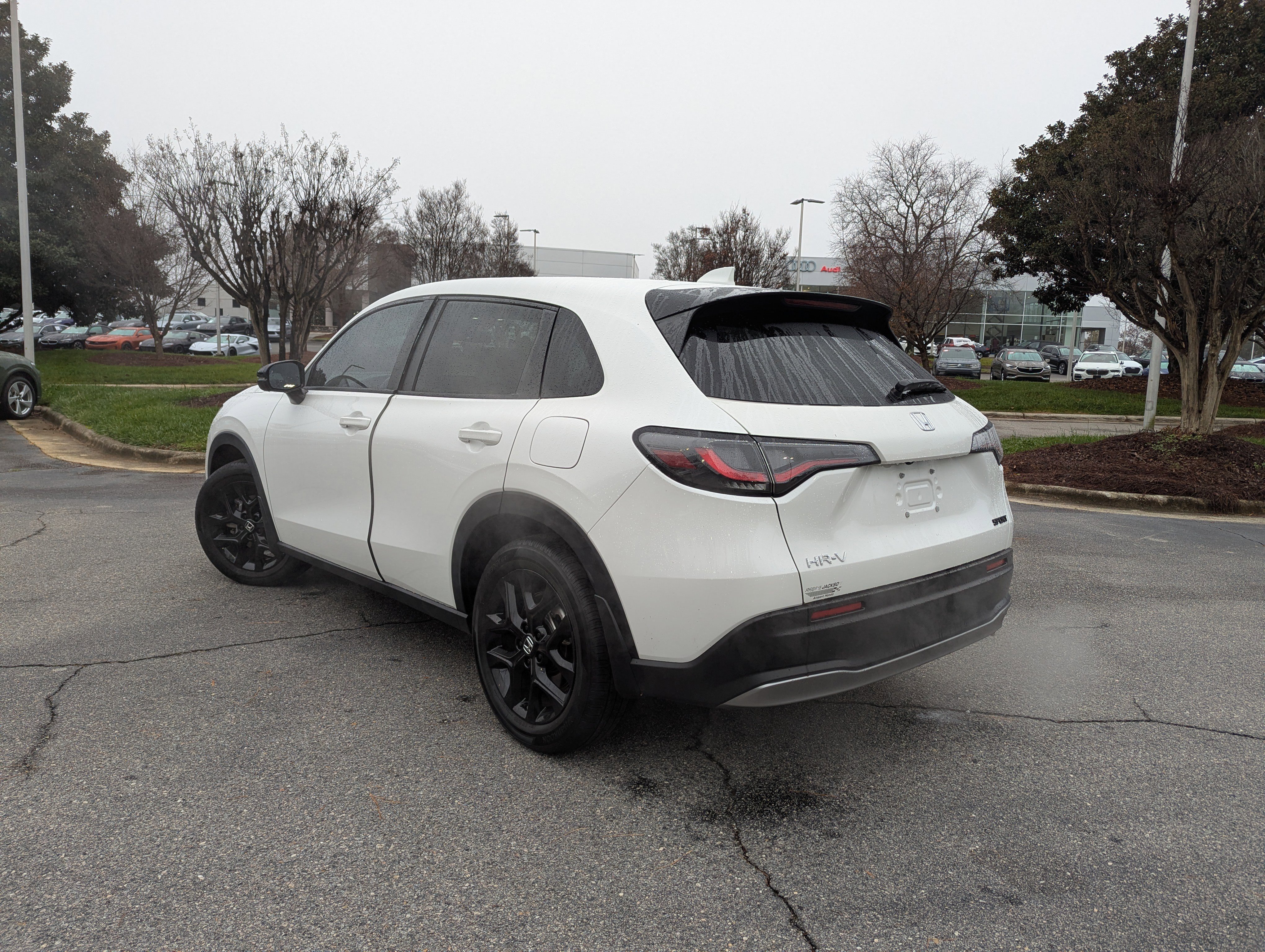 Used 2023 Honda HR-V Sport image 7