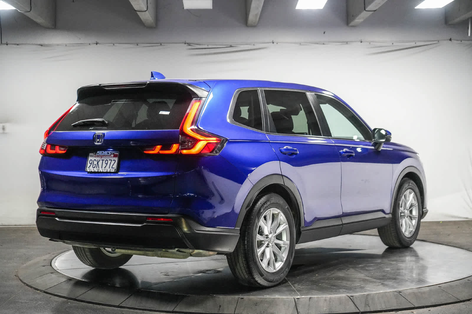 Used 2023 Honda CR-V EX-L image 6