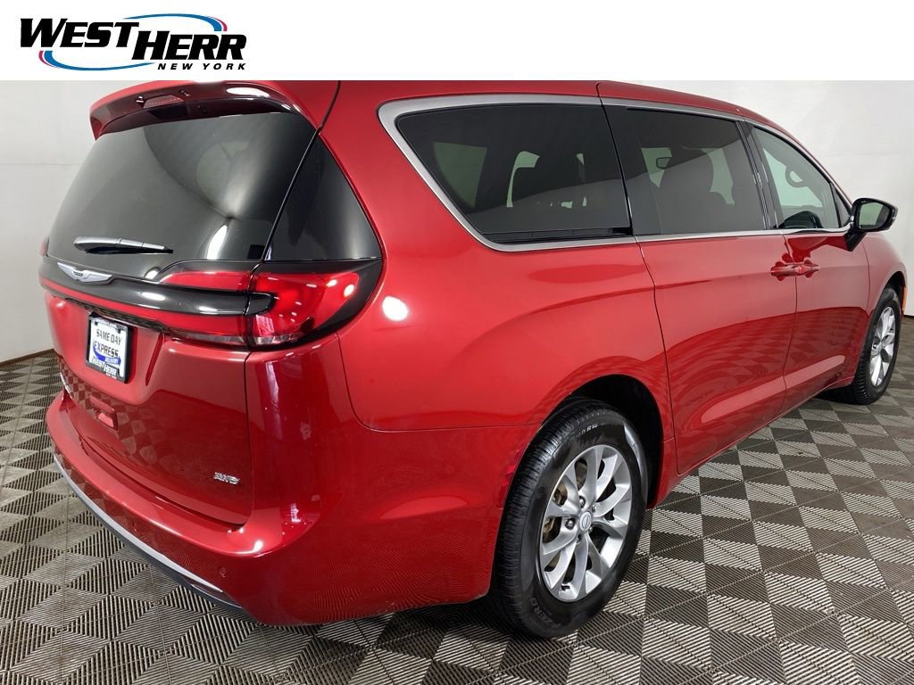Used 2026 Chrysler Pacifica Select AWD/4WD image 22