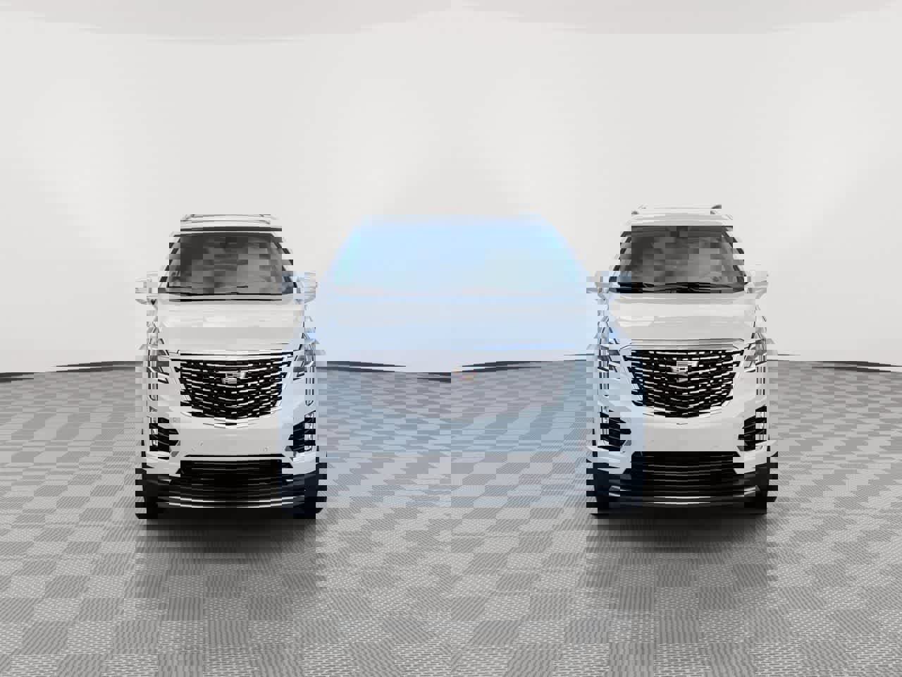 Certified 2023 Cadillac XT5 Premium Luxury w/ LPO, Floor Liner Package image 3