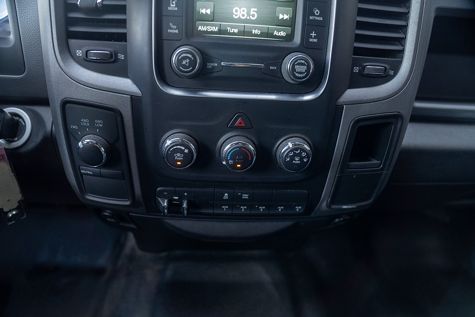 Used 2016 RAM 2500 Tradesman w/ Snow Chief Group AWD/4WD image 12