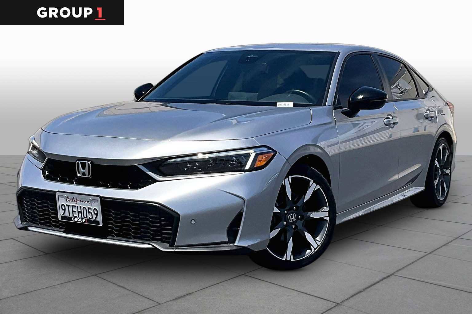 Used 2025 Honda Civic Sport Touring image 1