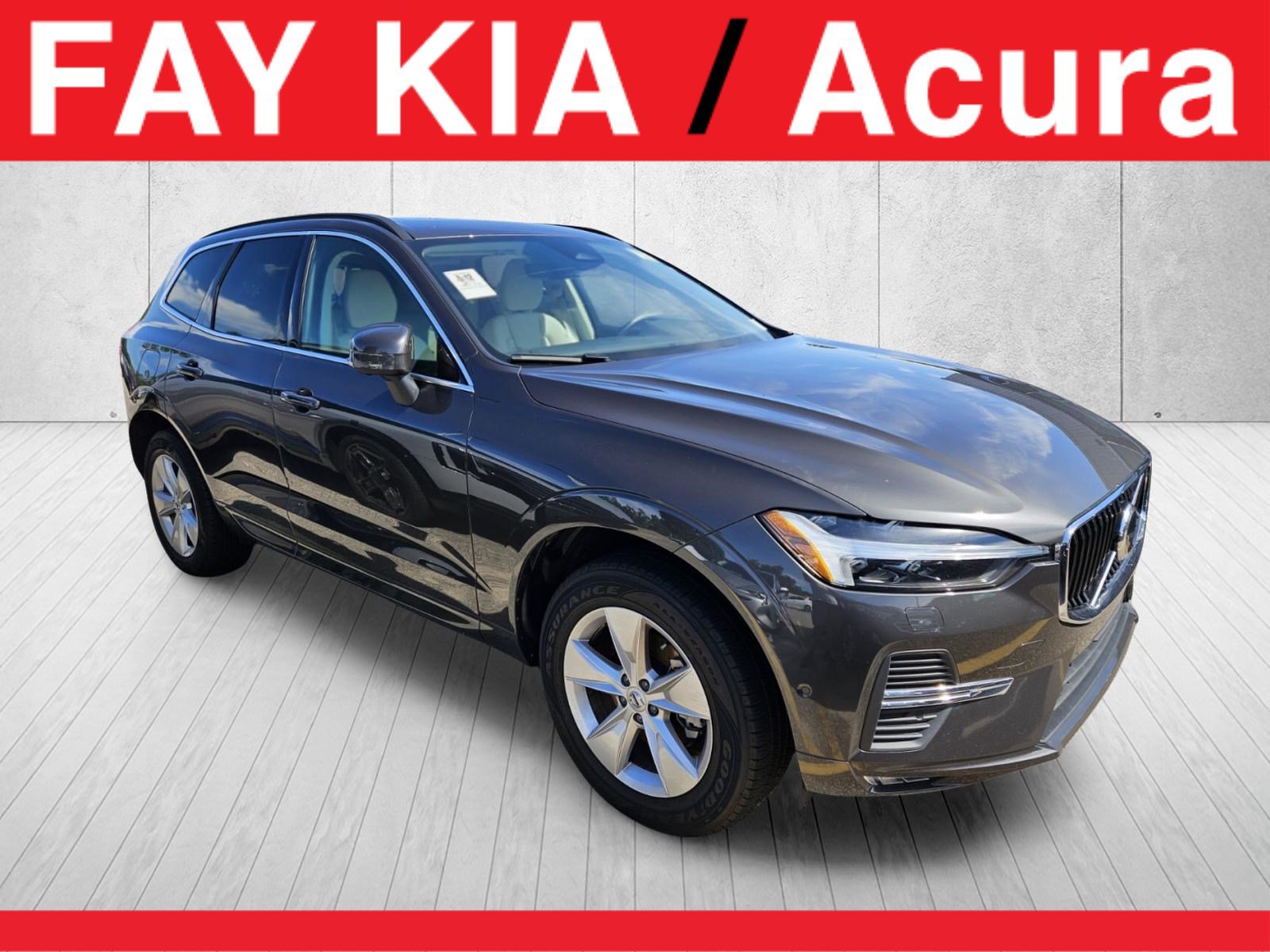 Used 2022 Volvo XC60 B5 Momentum AWD/4WD image 1