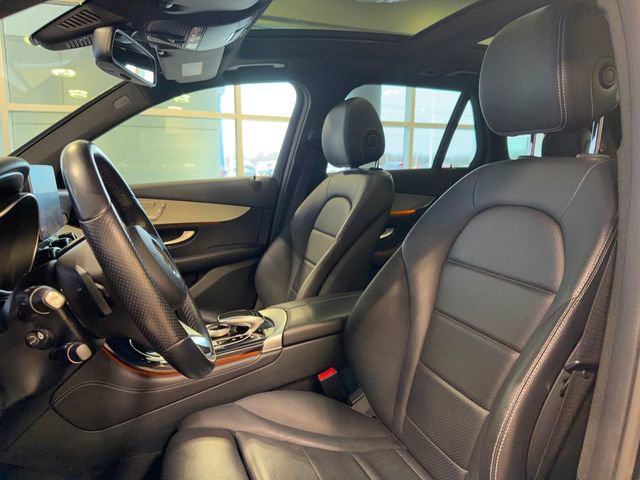 Used 2017 Mercedes-Benz GLC 300 4MATIC image 20