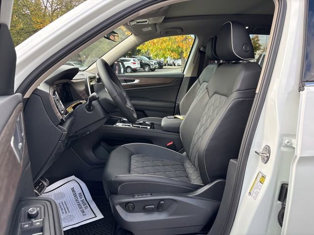 New 2026 Volkswagen Atlas SEL Premium R-Line image 8