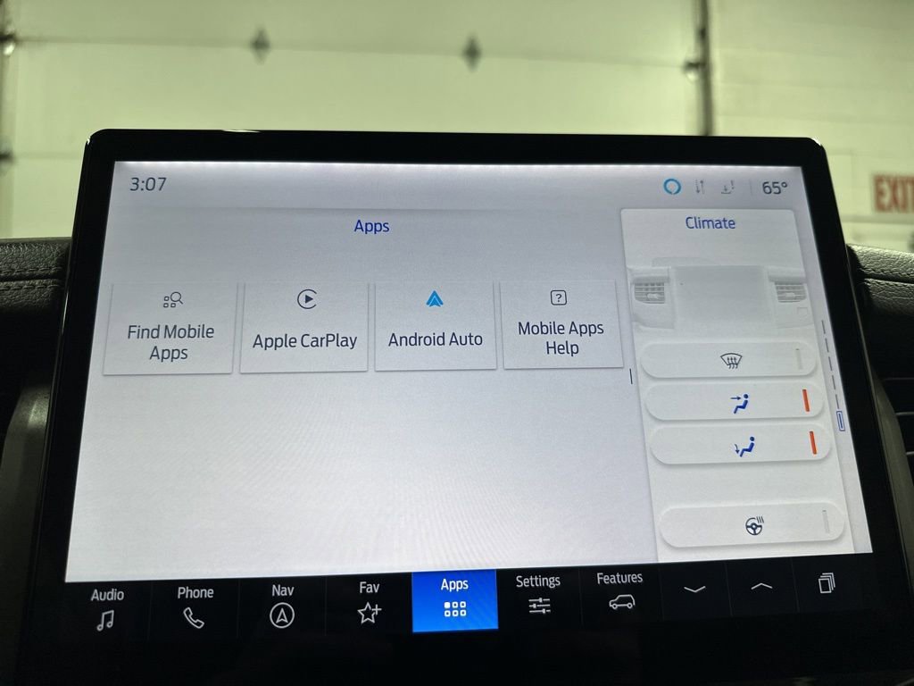 Used 2023 Ford Expedition Max XLT image 32