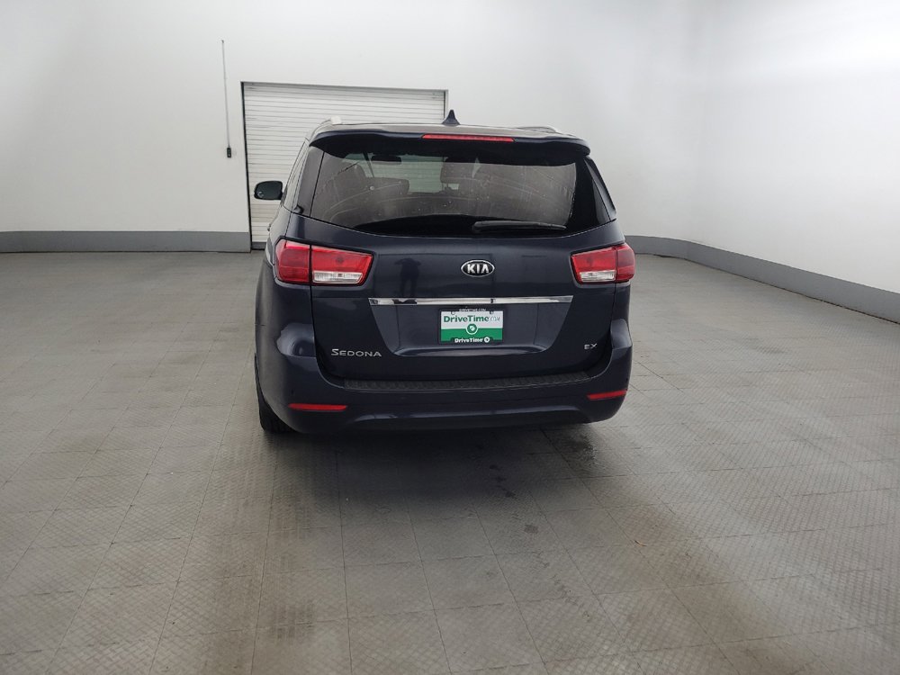 Used 2015 Kia Sedona EX FWD image 6