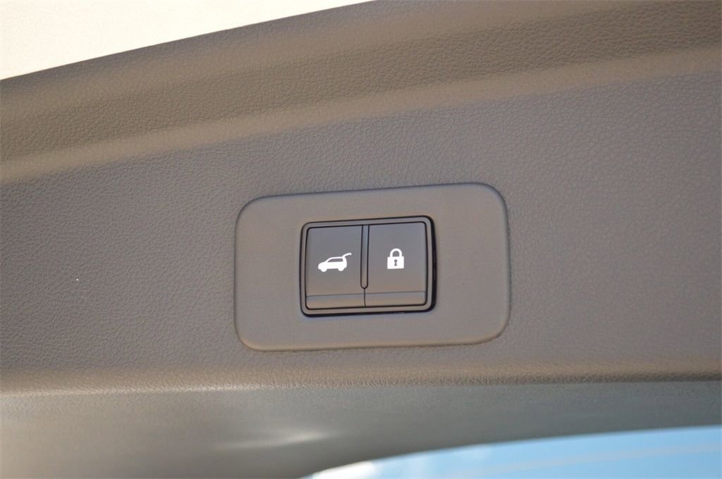 New 2025 Nissan Murano SL w/ Cargo Package image 10