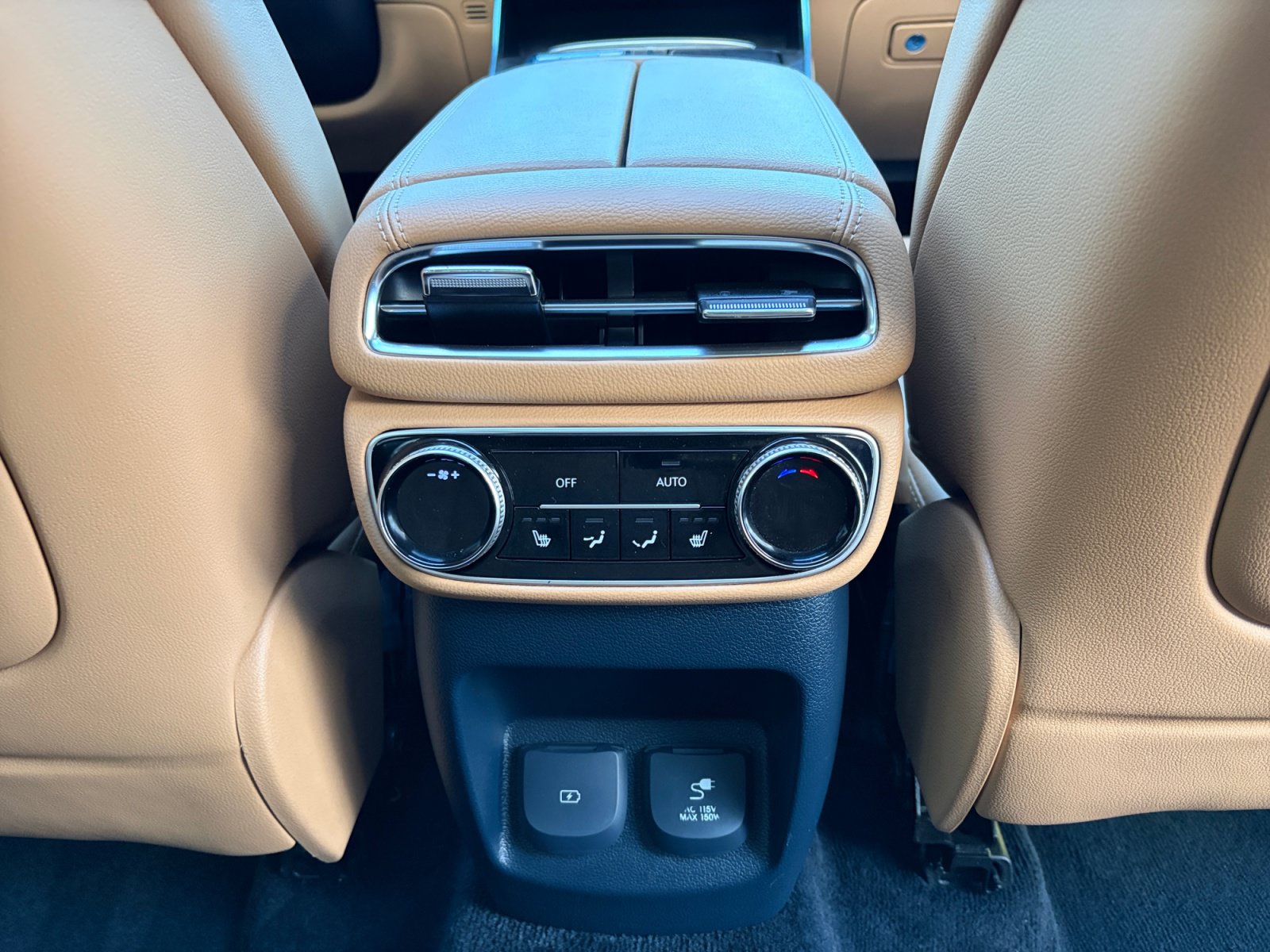 Used 2022 Genesis GV80 2.5T w/ Prestige Package 04 AWD/4WD image 33