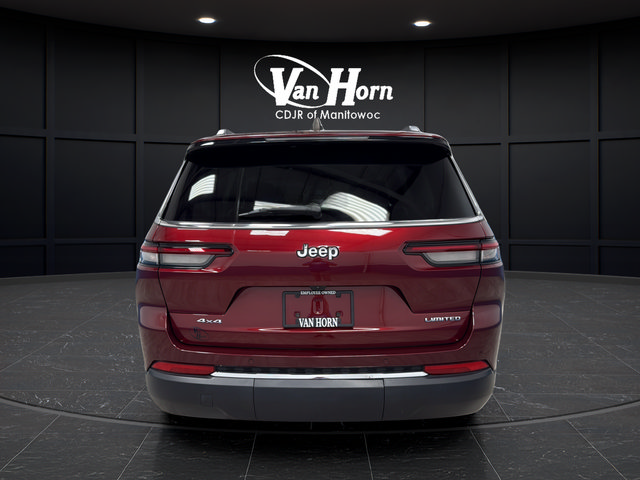 Used 2023 Jeep Grand Cherokee L Limited AWD/4WD image 4