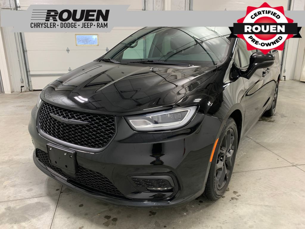 Used 2025 Chrysler Pacifica Limited