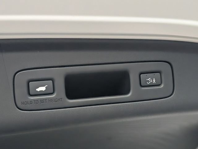 Used 2025 Acura ADX A-Spec image 20