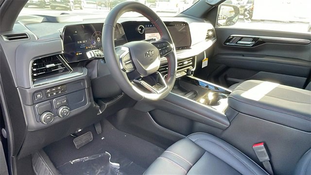 New 2026 Chevrolet Suburban RST image 10