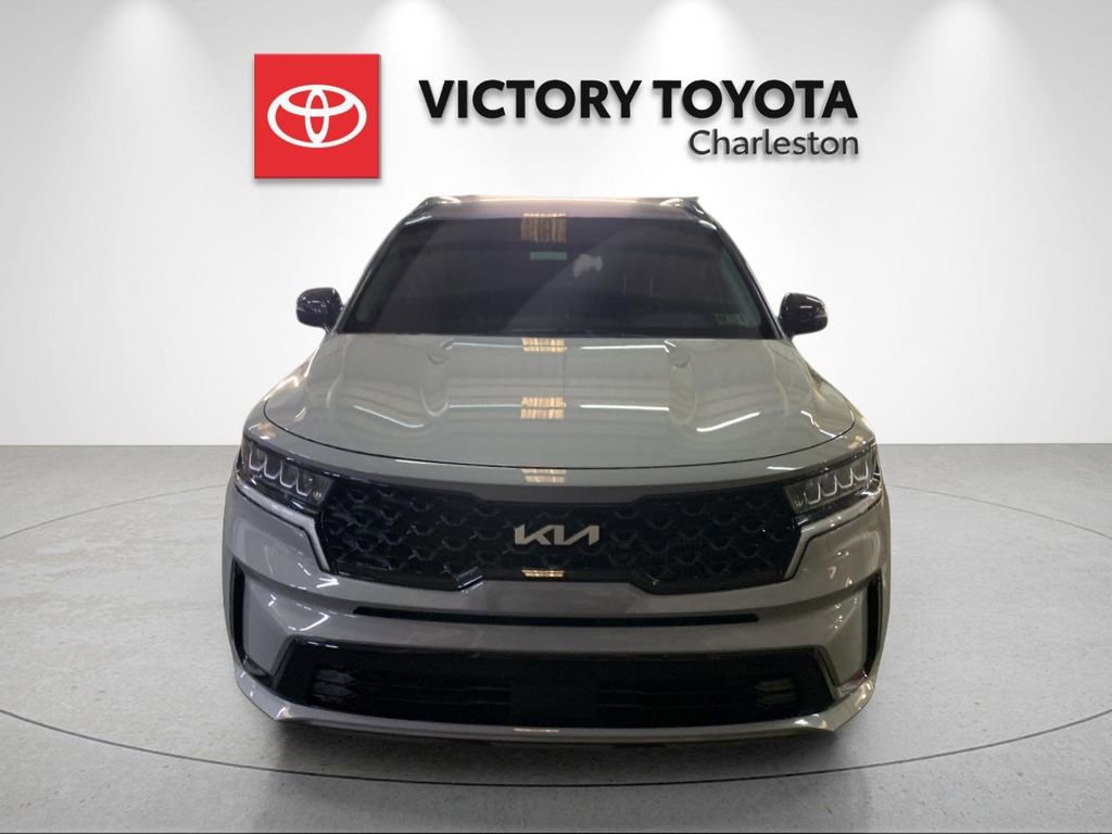 Used 2023 Kia Sorento EX w/ Panoramic Sunroof Package FWD image 8