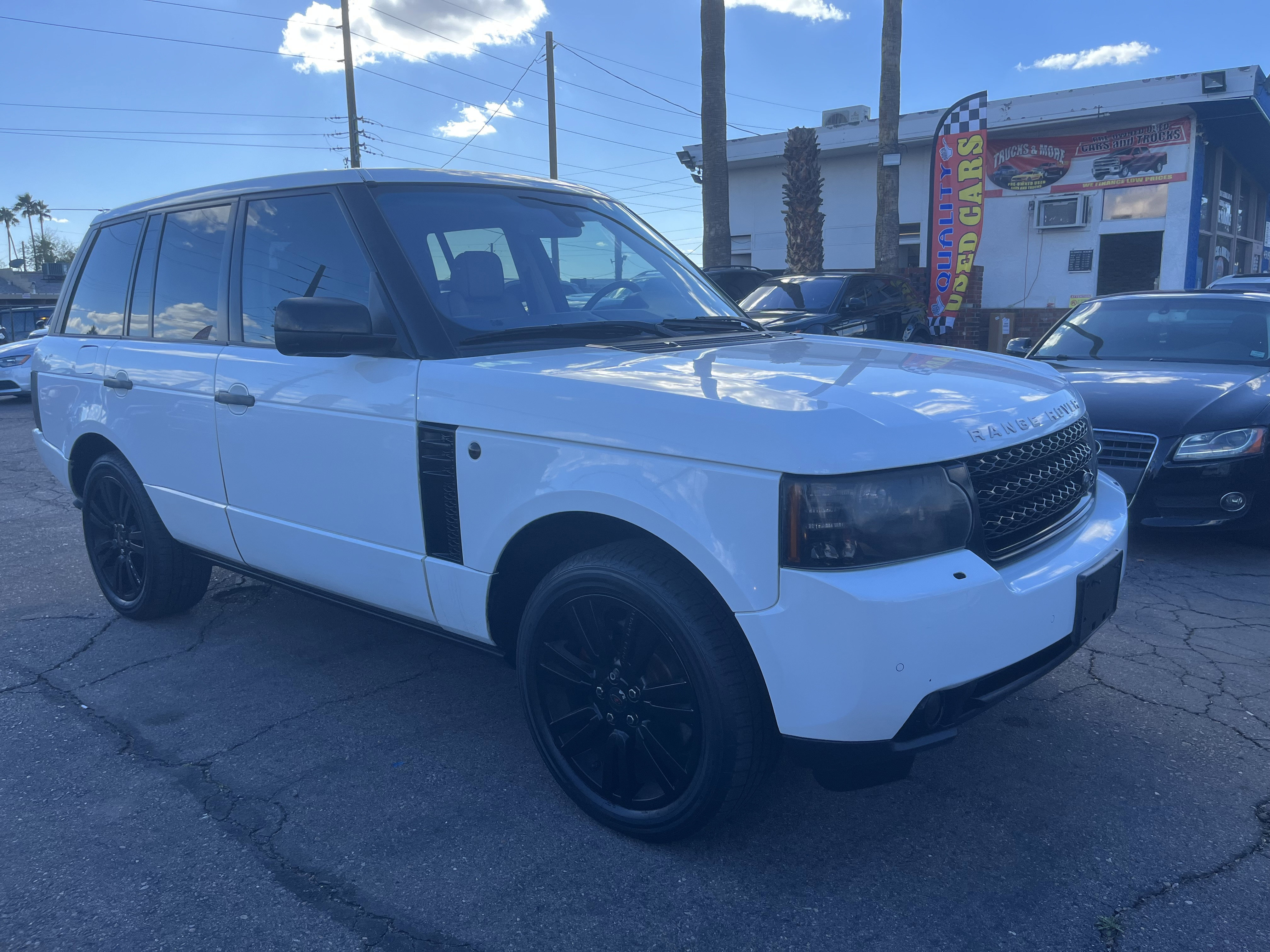 Used 2011 Land Rover Range Rover HSE LUX