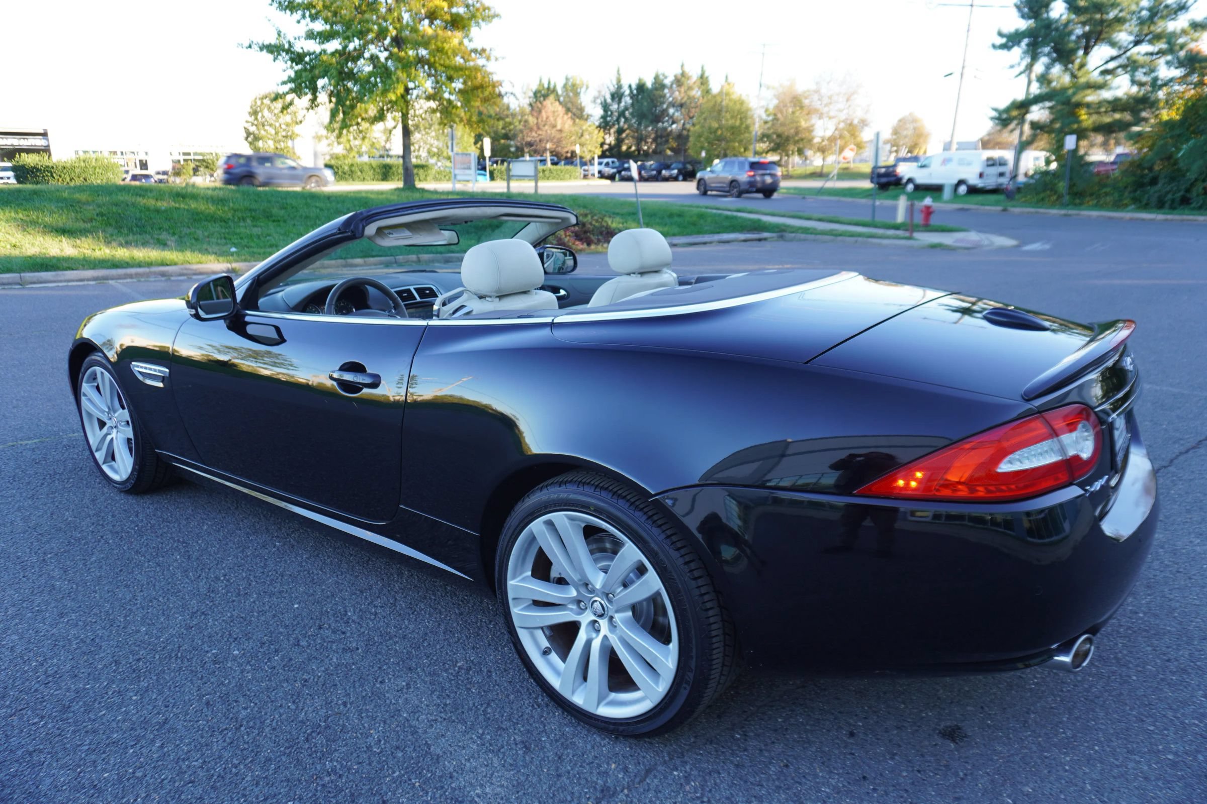 Used 2012 Jaguar XK Convertible RWD image 24
