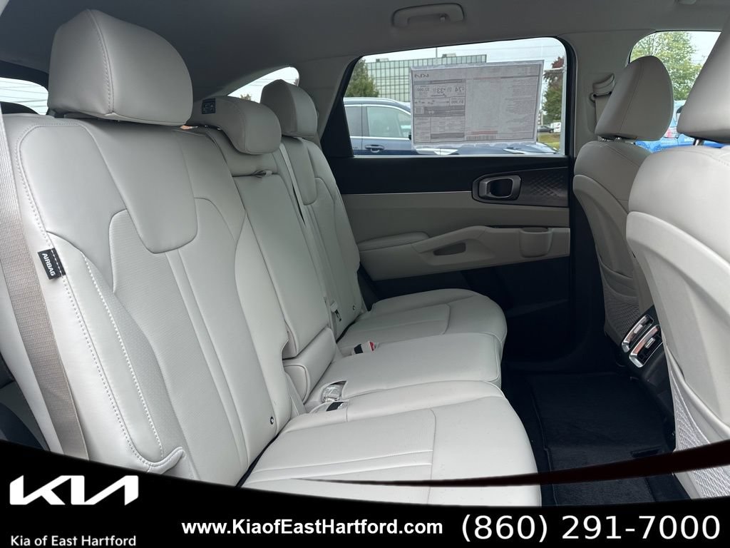New 2026 Kia Sorento EX AWD/4WD image 16