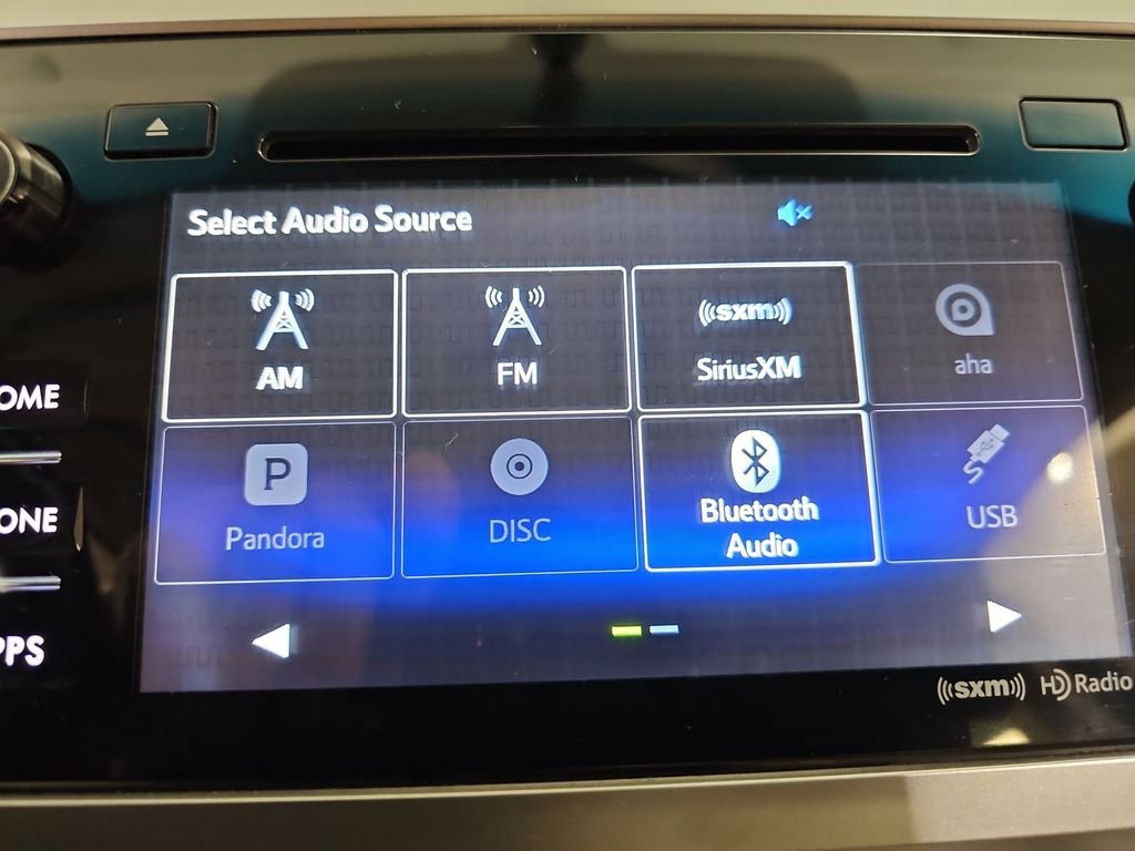 Used 2016 Subaru Legacy 2.5i Premium AWD/4WD image 23