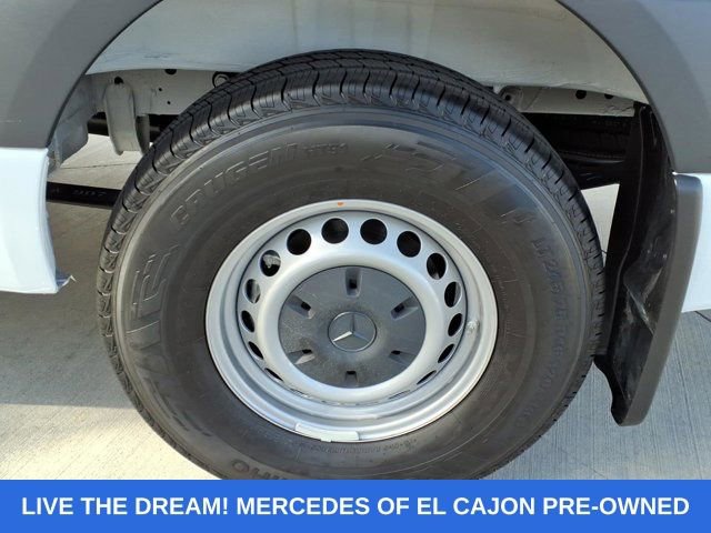 Used 2025 Mercedes-Benz Sprinter 2500 image 24