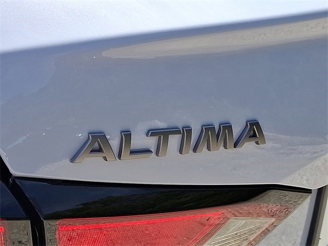 New 2025 Nissan Altima 2.5 SR image 12
