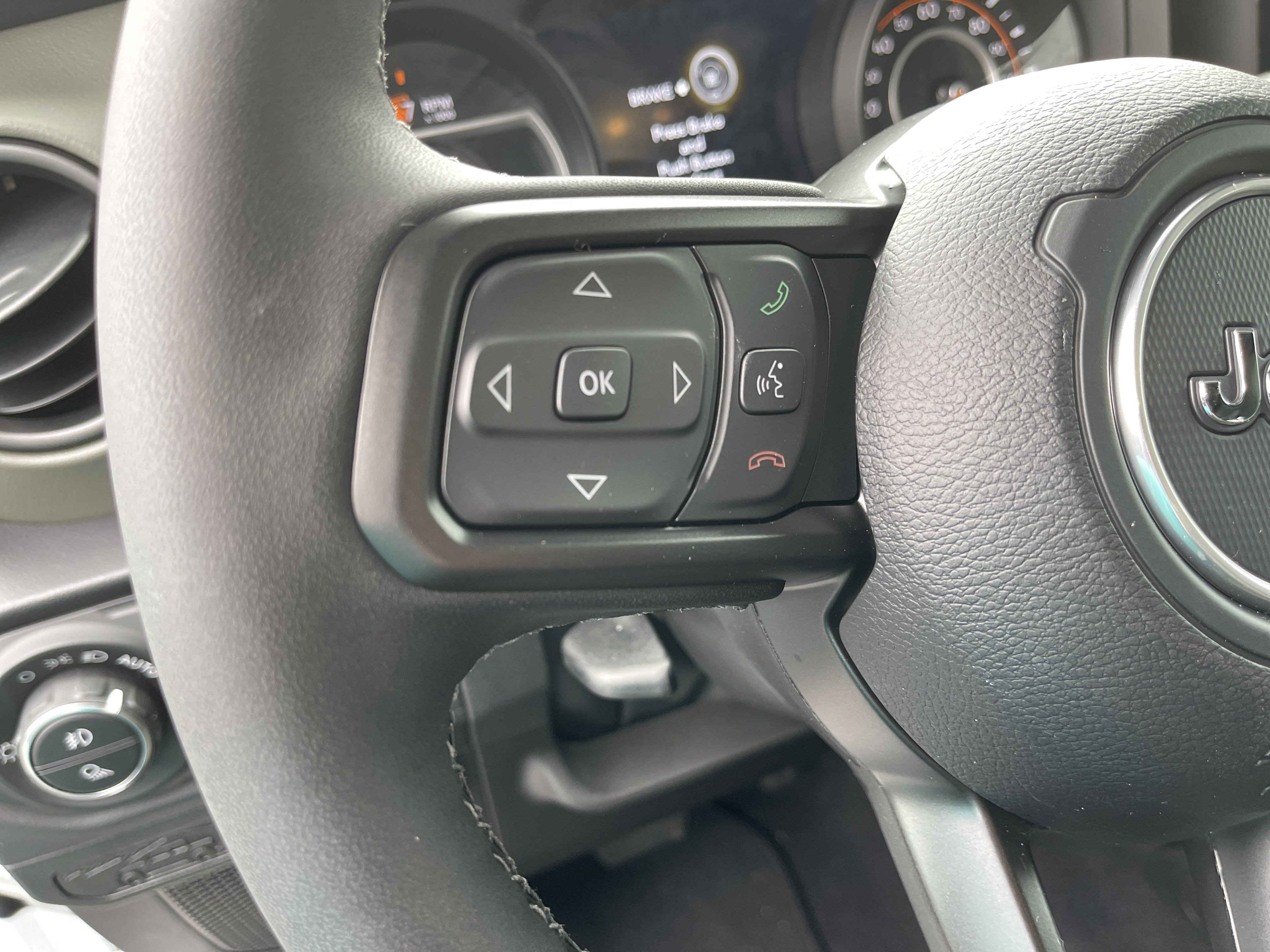 New 2025 Jeep Gladiator Mojave image 21