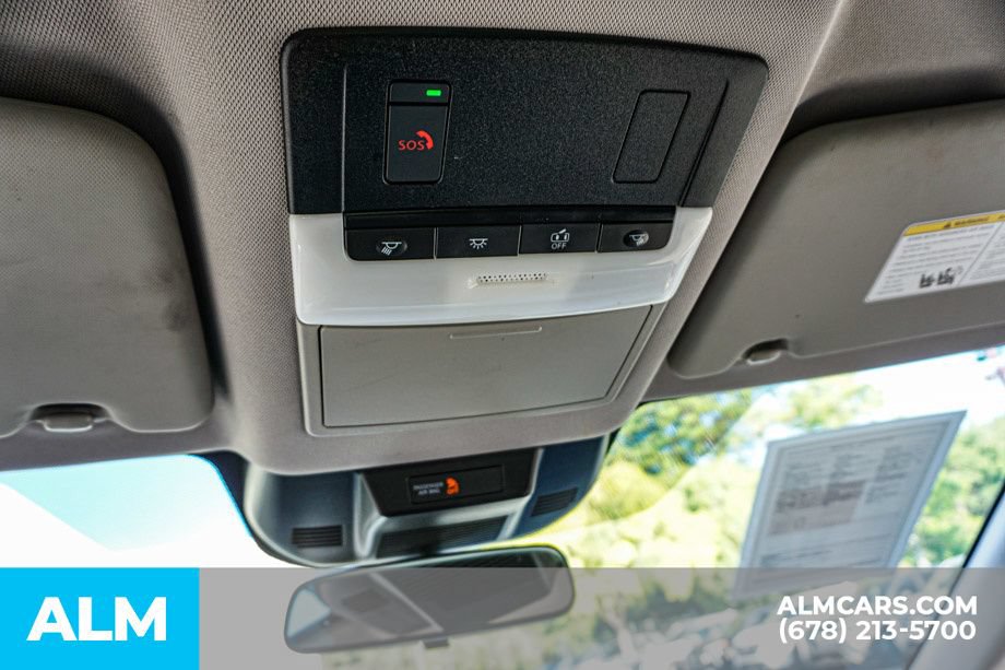 Used 2023 Nissan Rogue SV FWD image 32