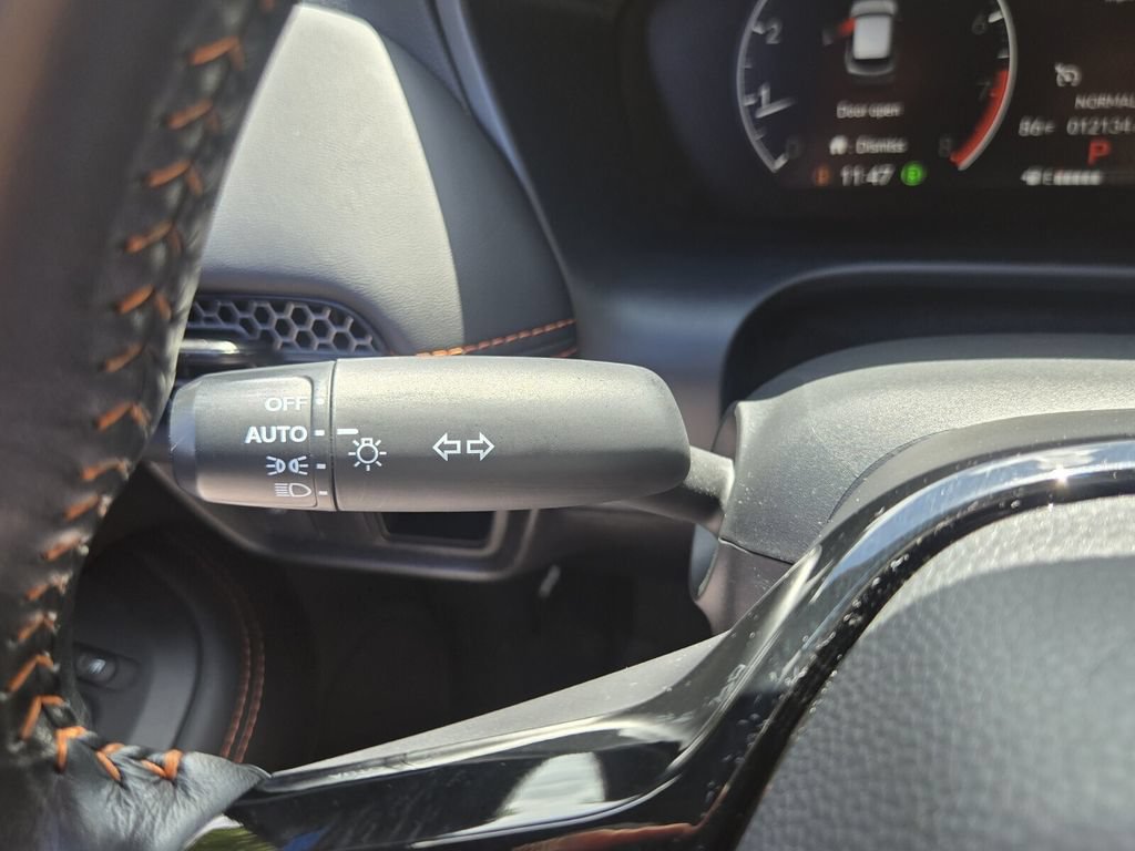 Certified 2026 Honda HR-V Sport image 27