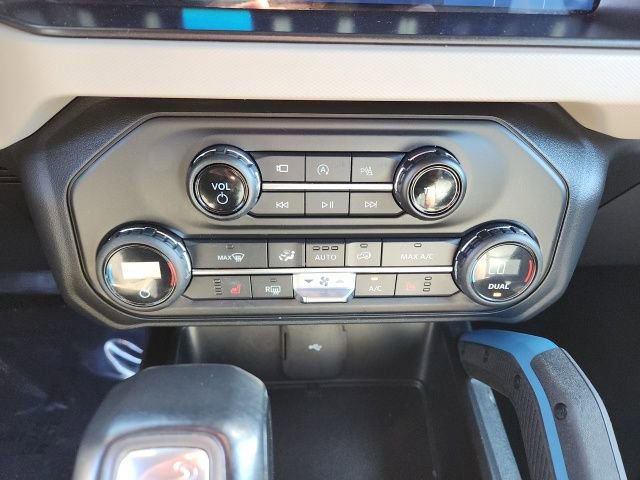 Used 2021 Ford Bronco Wildtrak image 32