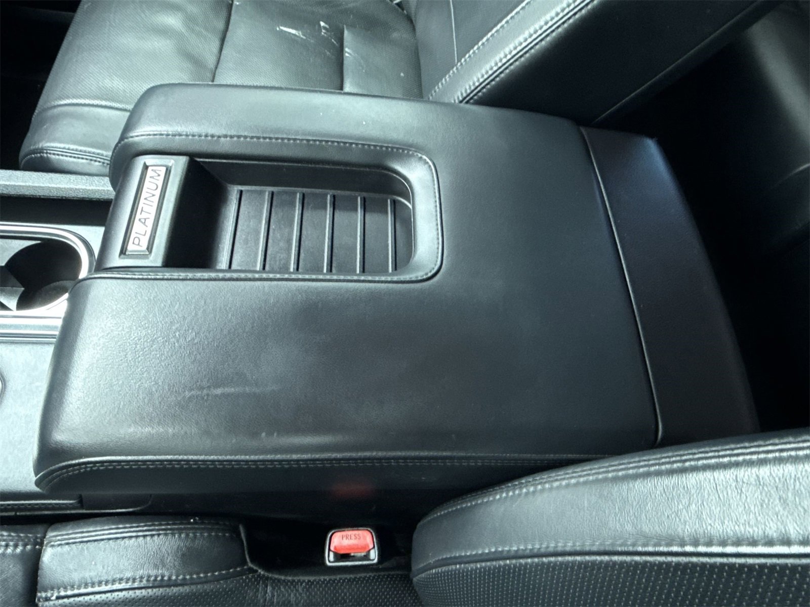 Used 2015 Toyota Tundra Platinum image 37