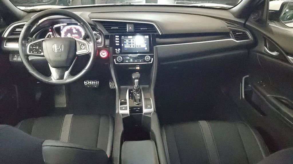 Used 2019 Honda Civic Sport image 11