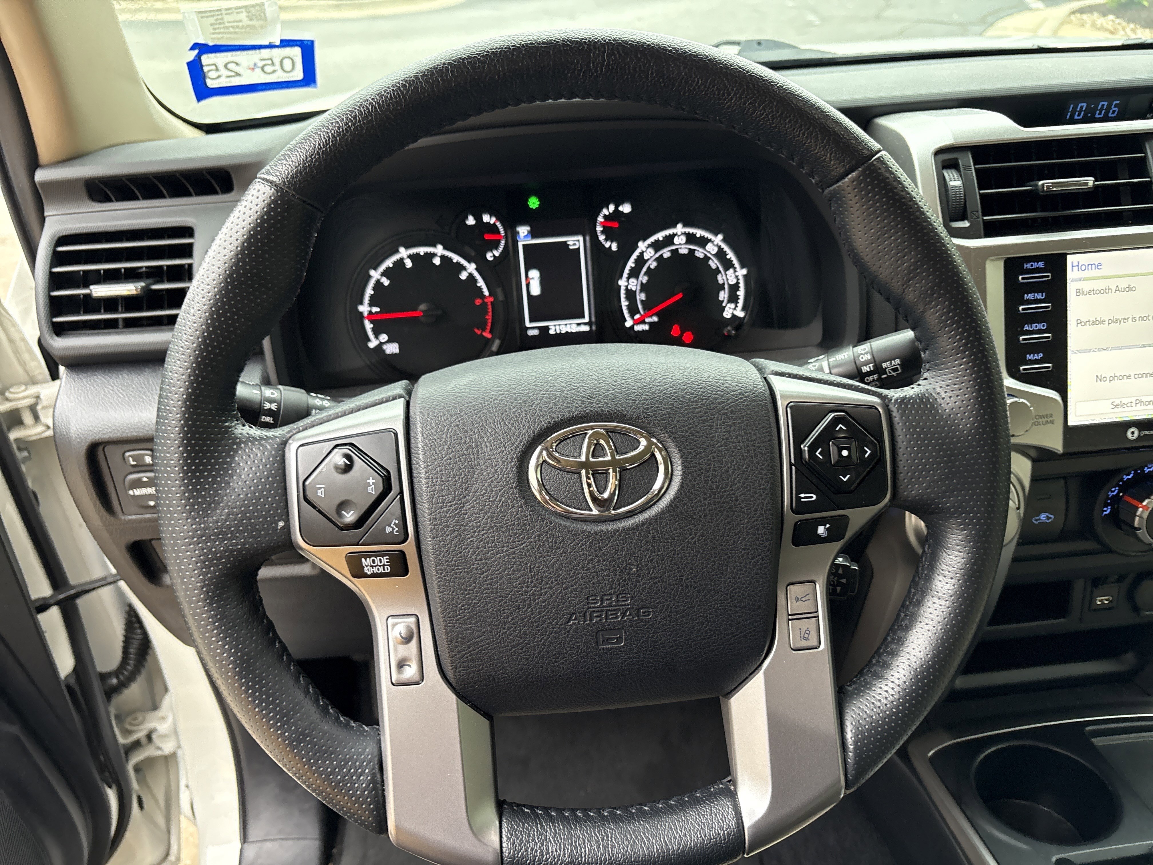 Used 2023 Toyota 4Runner SR5 Premium w/ Moonroof Package RWD image 17