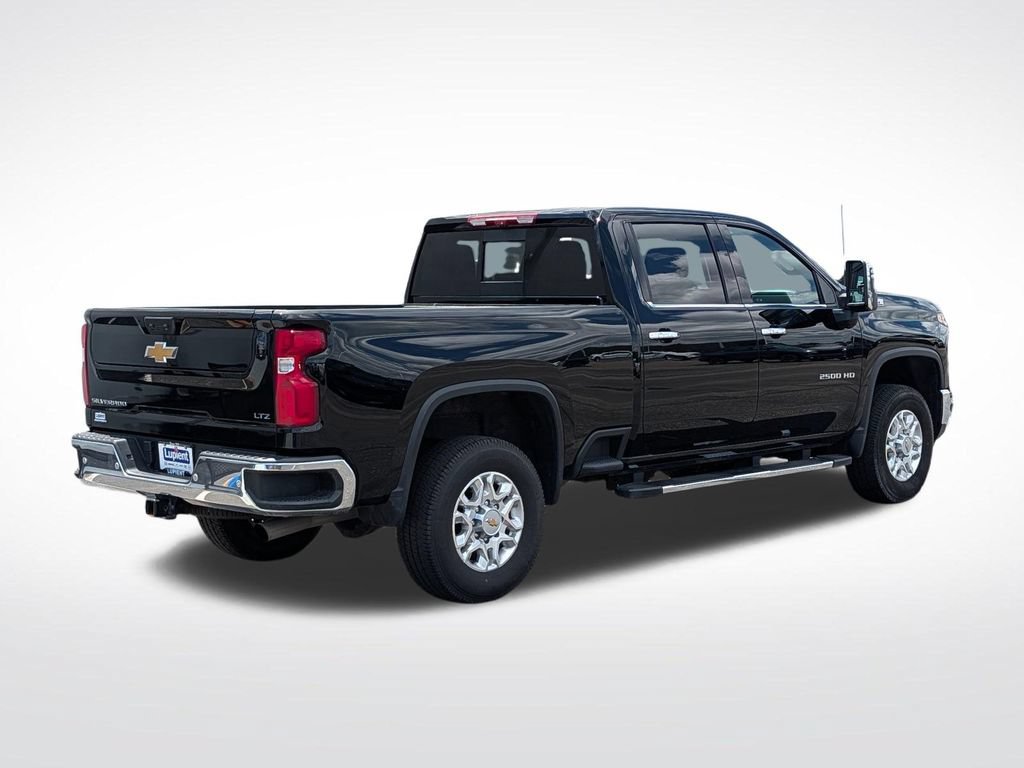 Used 2024 Chevrolet Silverado 2500 LTZ w/ LTZ Plus Package AWD/4WD image 3