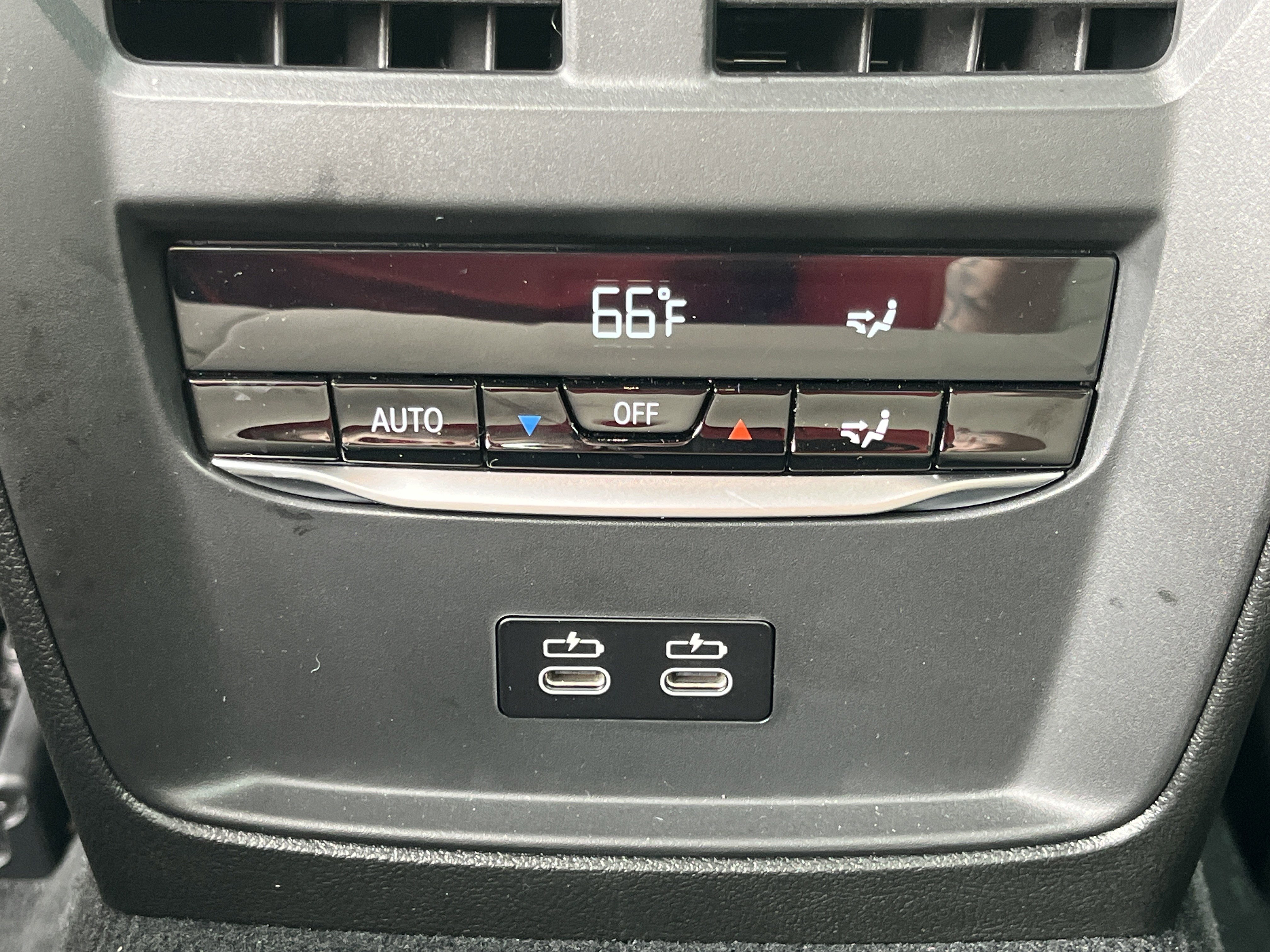 Used 2026 BMW M340i xDrive M340i NA xDrive w/ Premium Package image 23