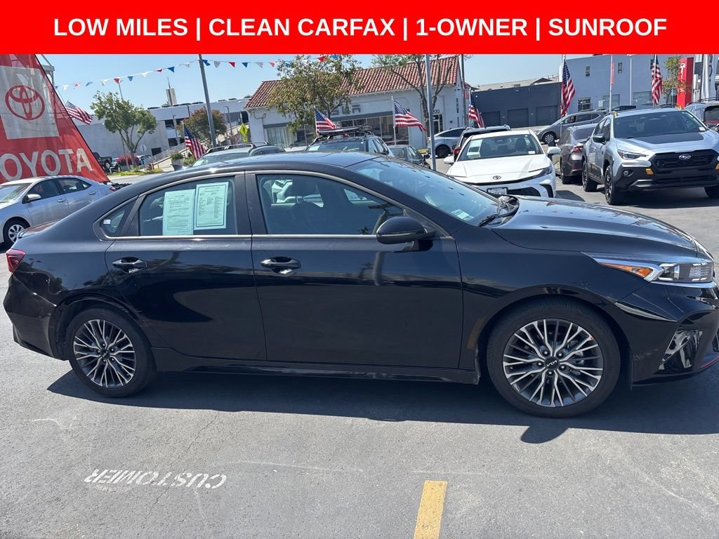 Used 2023 Kia Forte GT-Line w/ GT-Line Premium Package FWD image 7