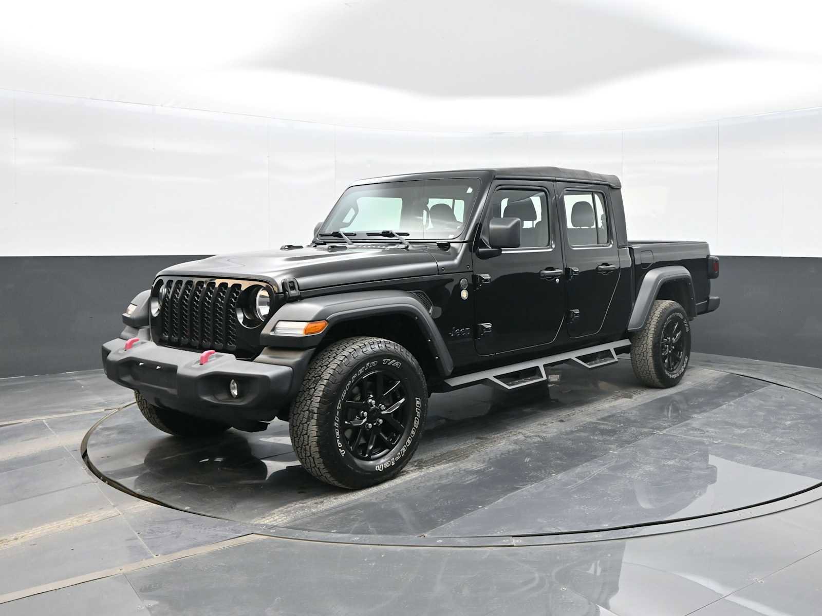 Used 2022 Jeep Gladiator Sport w/ Trailer Tow Package