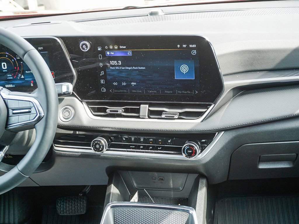 Used 2026 Chevrolet Equinox LT w/ Safety and Technology Package image 15