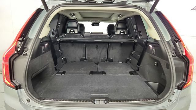 New 2026 Volvo XC90 B6 Ultra w/ Protection Package Premier AWD/4WD image 48